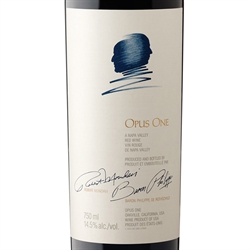 09 Opus One (Nath. Johnston)